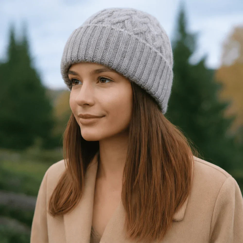 ALVA – Silkesfodrad mössa (Specialpris) - SilkyHair