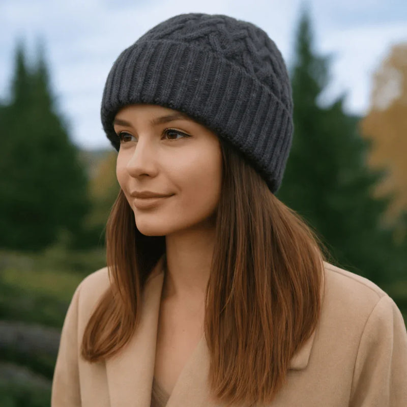 ALVA – Silkesfodrad mössa (Specialpris) - SilkyHair