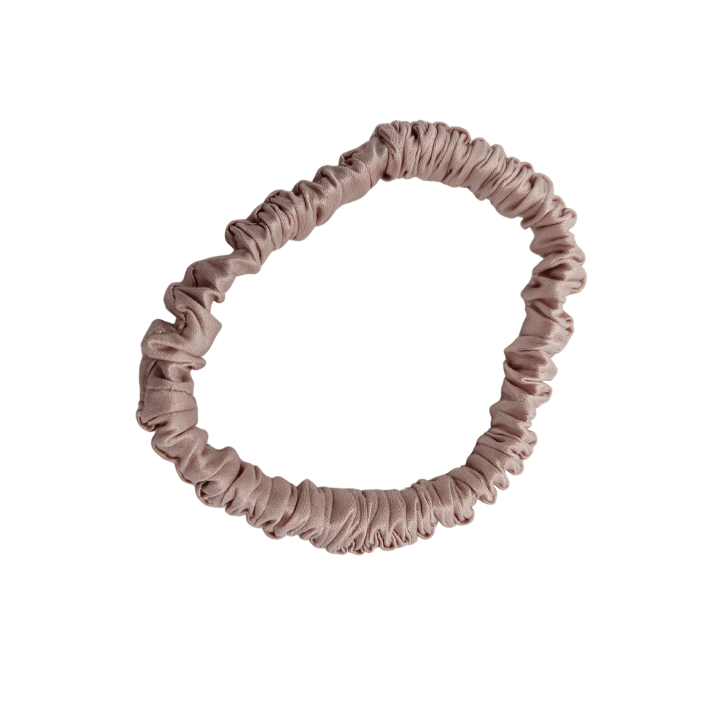 MIRA – Silkes Scrunchie